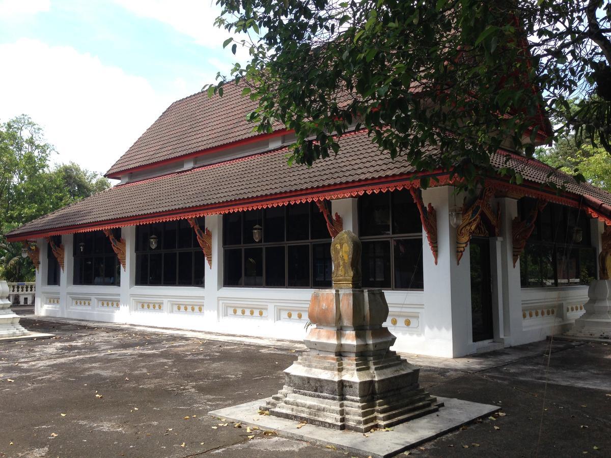 Thaweesuk Heritage Homestay Phang Nga Buitenkant foto